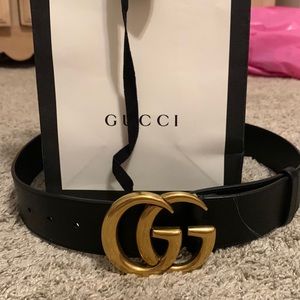 Very lightly worn authentic Black Gucci Belt with gold buckle